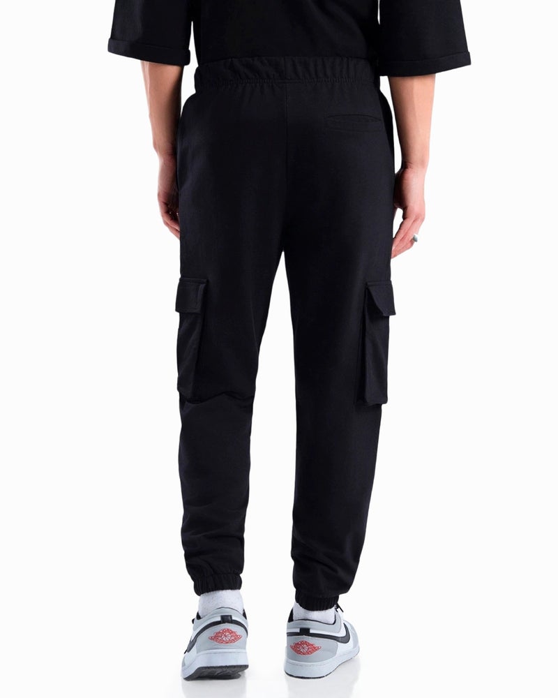 bewakoof Men's Black Oversized Cargo Warm Joggers - Image 4